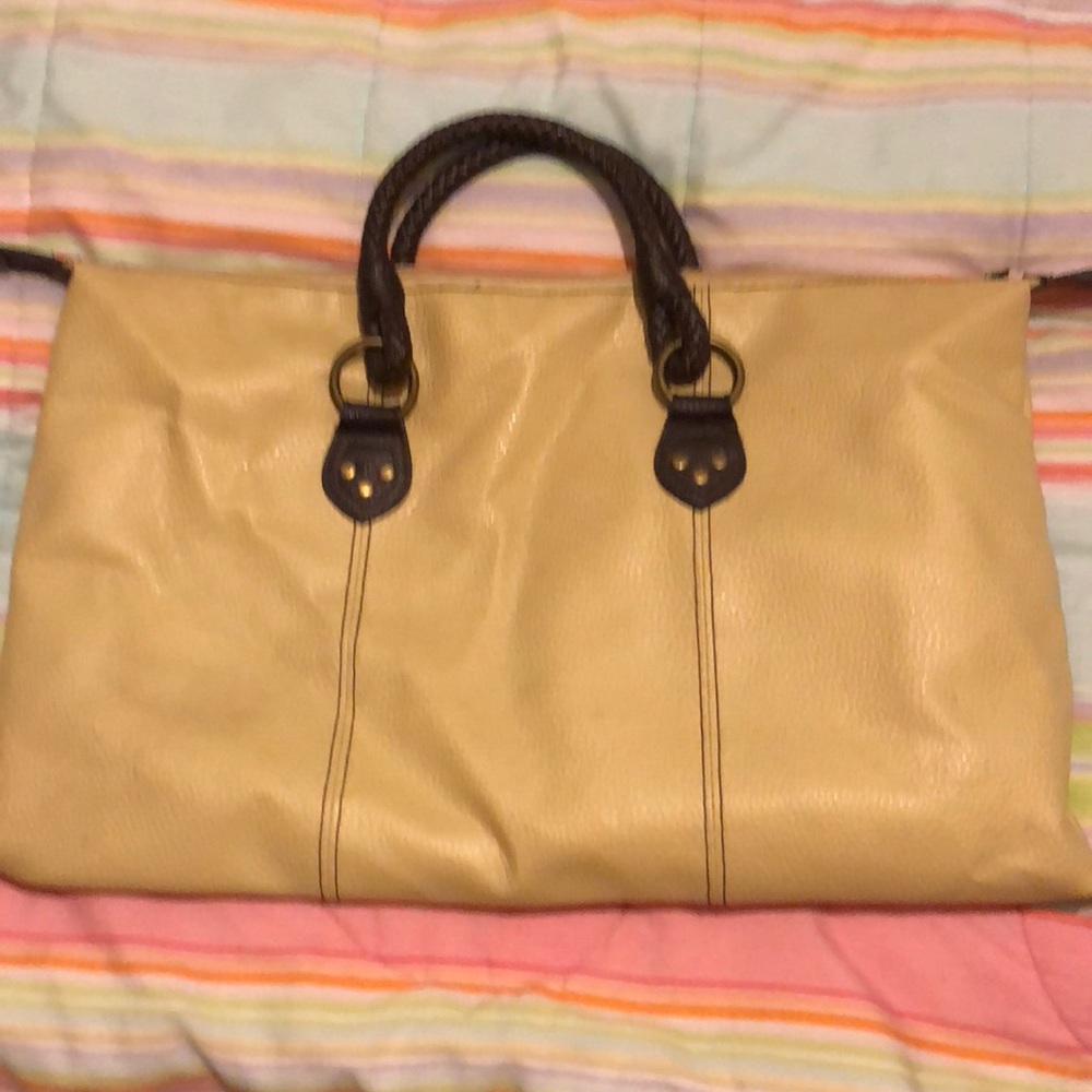 Estée Lauder bag